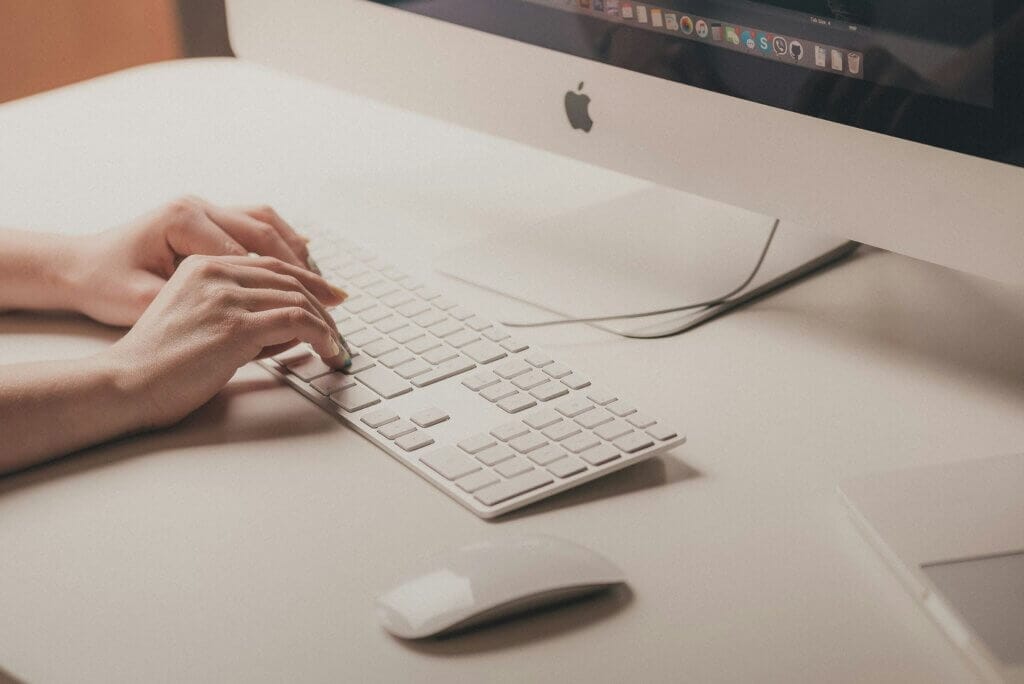 Web design package options for Chicago businesses