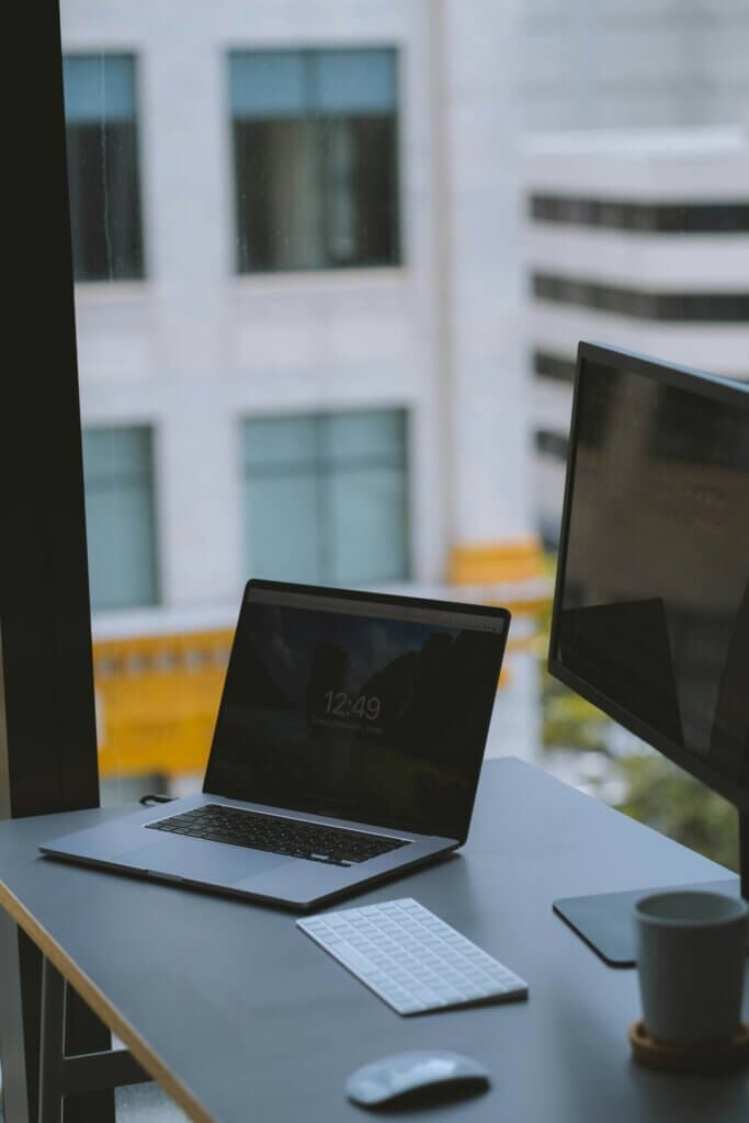 Where Do Web Designers Work