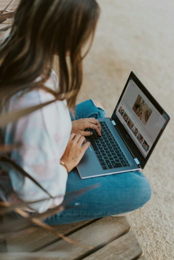 What is the Aurora web design process — discovery to launch timeline